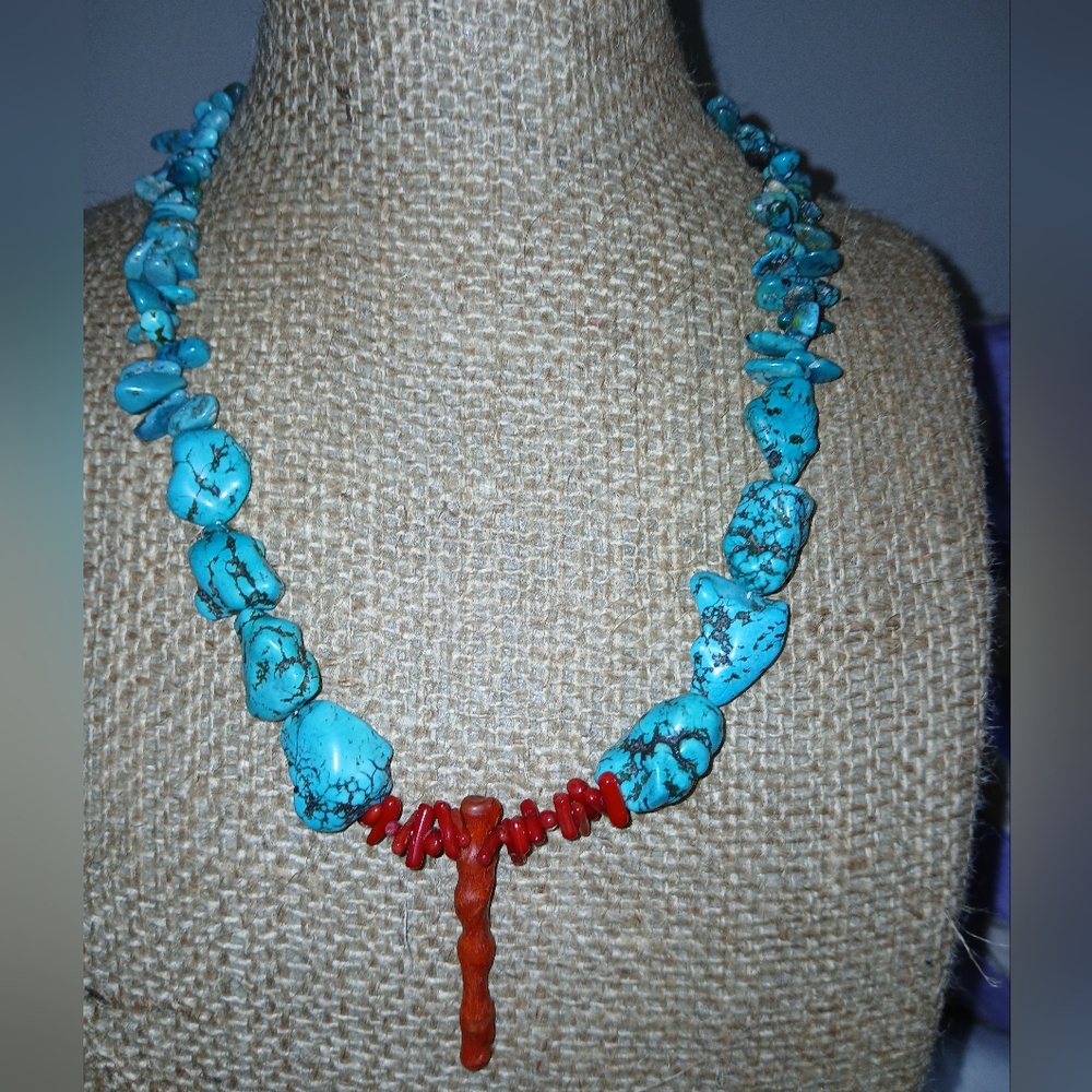 Vintage Chunky Turquoise & Red Coral  Necklace - Picture 2 of 7
